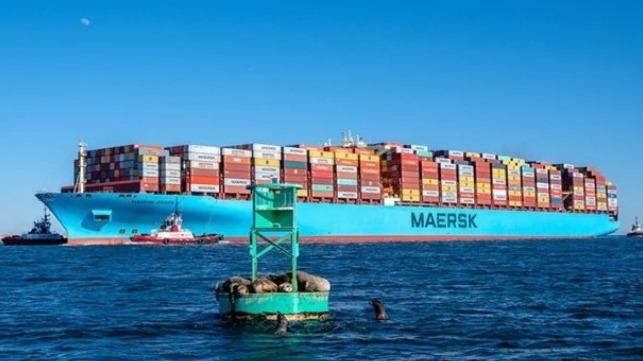Maersk Boxship Loses 750 Containers Overboard in North Pacific